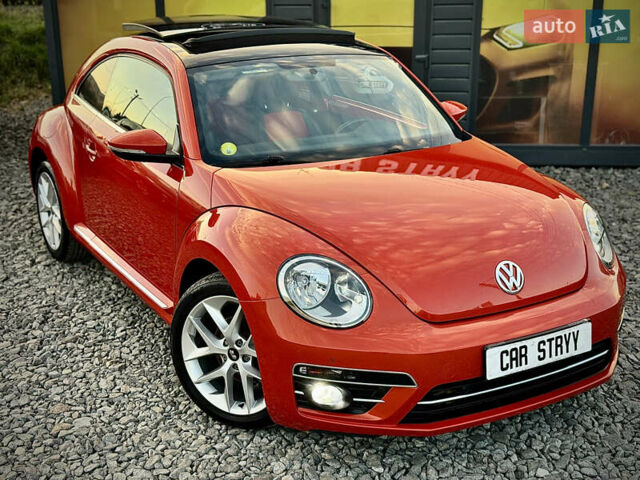 Червоний Фольксваген Бітл, об'ємом двигуна 2 л та пробігом 180 тис. км за 16999 $, фото 7 на Automoto.ua