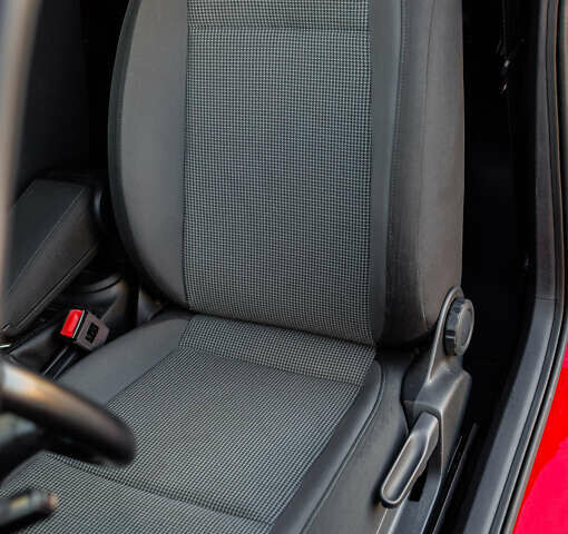 Красный Фольксваген Битл, объемом двигателя 1.98 л и пробегом 74 тыс. км за 13200 $, фото 21 на Automoto.ua