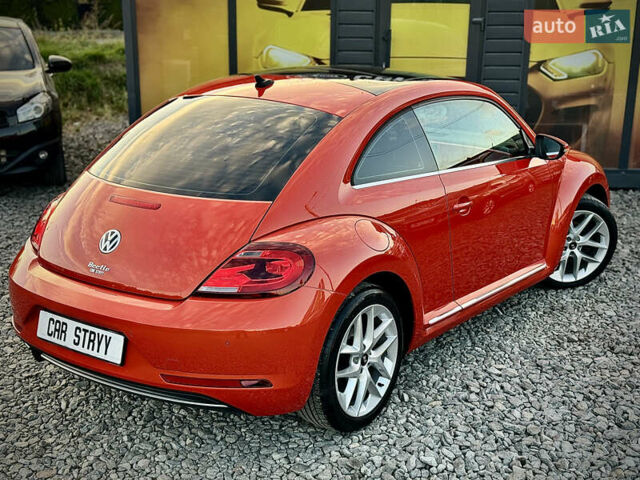 Червоний Фольксваген Бітл, об'ємом двигуна 2 л та пробігом 180 тис. км за 16999 $, фото 22 на Automoto.ua