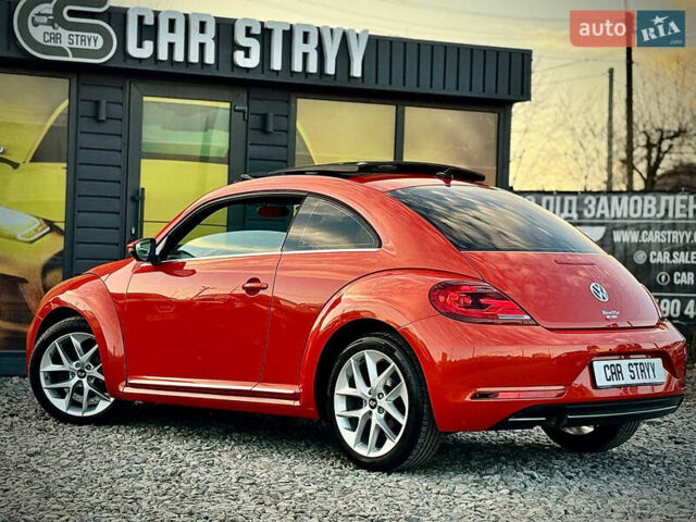 Червоний Фольксваген Бітл, об'ємом двигуна 2 л та пробігом 180 тис. км за 15999 $, фото 26 на Automoto.ua