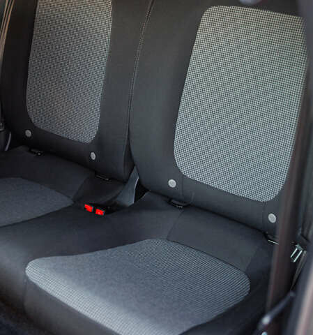 Красный Фольксваген Битл, объемом двигателя 1.98 л и пробегом 74 тыс. км за 13200 $, фото 19 на Automoto.ua