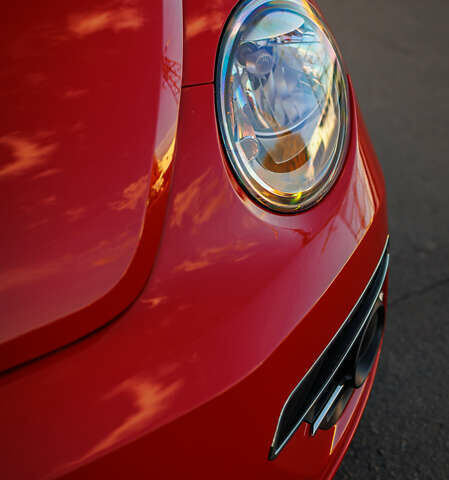 Красный Фольксваген Битл, объемом двигателя 1.98 л и пробегом 74 тыс. км за 13200 $, фото 7 на Automoto.ua