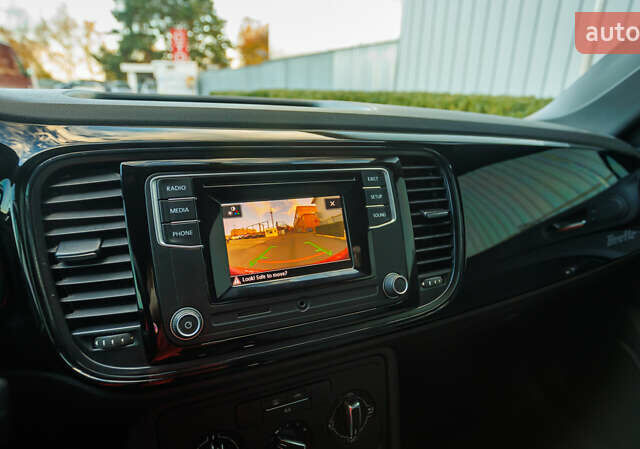 Красный Фольксваген Битл, объемом двигателя 1.98 л и пробегом 74 тыс. км за 13200 $, фото 41 на Automoto.ua