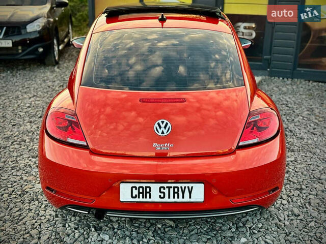 Червоний Фольксваген Бітл, об'ємом двигуна 2 л та пробігом 180 тис. км за 15999 $, фото 29 на Automoto.ua