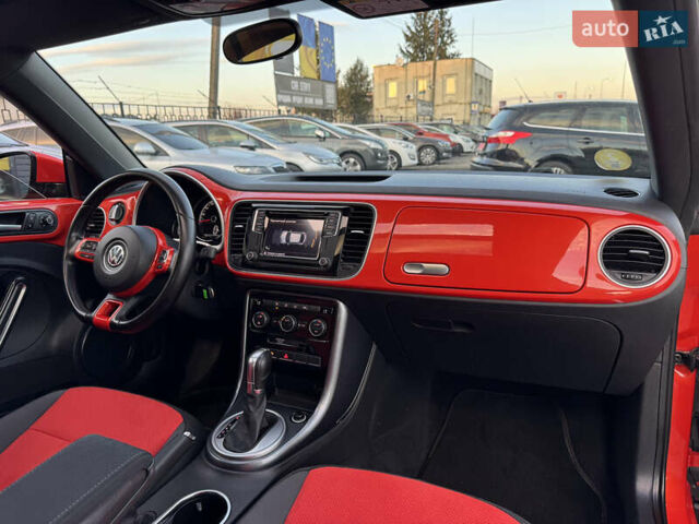 Червоний Фольксваген Бітл, об'ємом двигуна 2 л та пробігом 180 тис. км за 16999 $, фото 37 на Automoto.ua