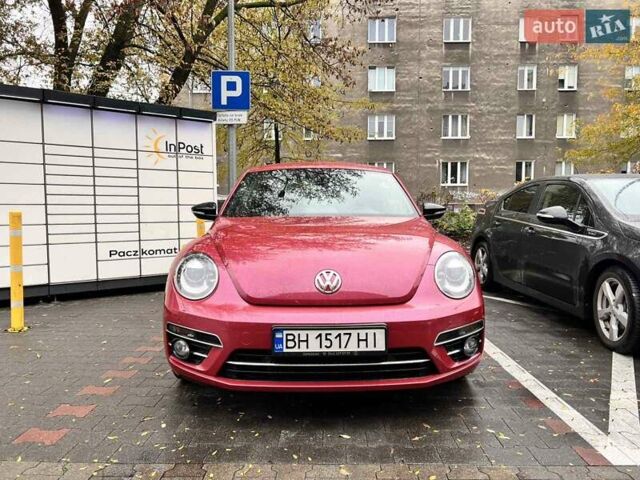 Красный Фольксваген Битл, объемом двигателя 1.39 л и пробегом 58 тыс. км за 16403 $, фото 3 на Automoto.ua