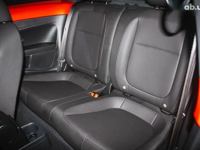 Фольксваген Бітл, об'ємом двигуна 1.8 л та пробігом 60 тис. км за 13800 $, фото 11 на Automoto.ua