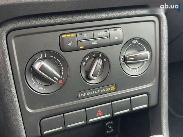 Фольксваген Бітл, об'ємом двигуна 0 л та пробігом 175 тис. км за 11990 $, фото 20 на Automoto.ua