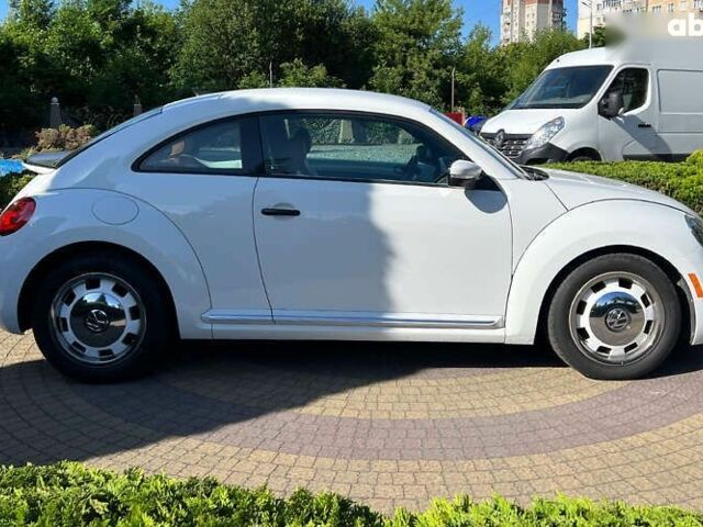 Фольксваген Бітл 2016 у Львові на Automoto.ua Фольксваген Бітл, об'ємом двигуна 1.8 л та пробігом 88 тис. км за 13350 $, фото 7 на Automoto.ua