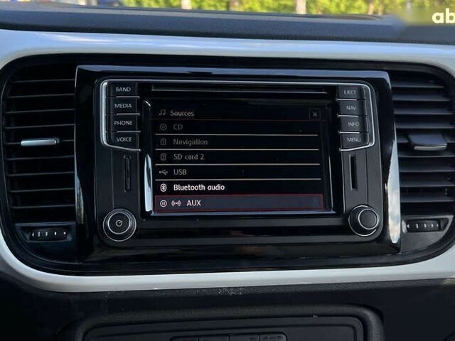 Фольксваген Бітл 2016 у Львові на Automoto.ua Фольксваген Бітл, об'ємом двигуна 1.8 л та пробігом 88 тис. км за 13350 $, фото 14 на Automoto.ua