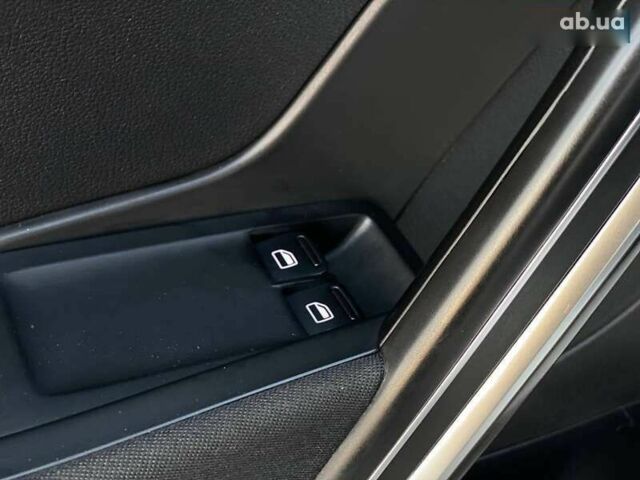 Фольксваген Битл, объемом двигателя 1.8 л и пробегом 121 тыс. км за 11990 $, фото 22 на Automoto.ua