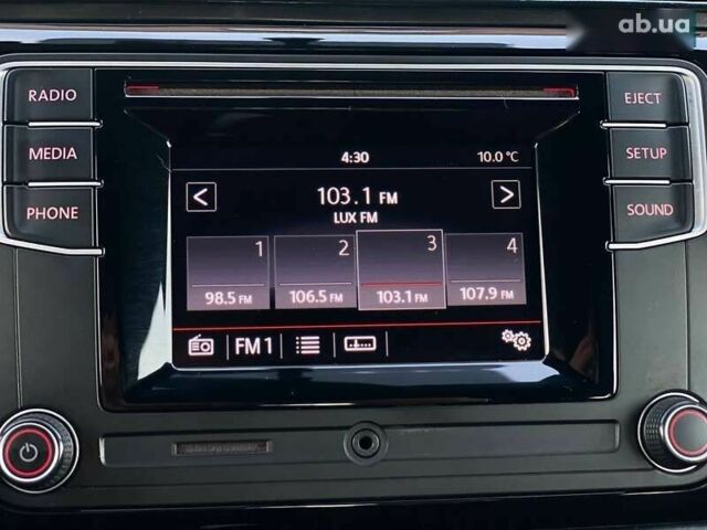 Фольксваген Битл, объемом двигателя 1.8 л и пробегом 121 тыс. км за 11990 $, фото 29 на Automoto.ua