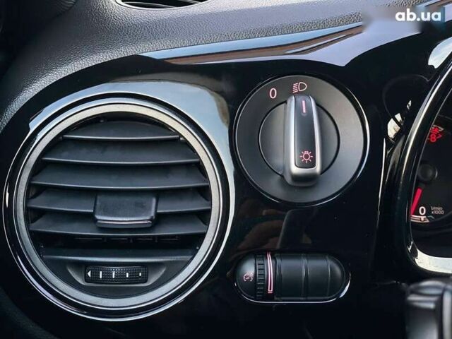 Фольксваген Битл, объемом двигателя 1.8 л и пробегом 121 тыс. км за 11990 $, фото 26 на Automoto.ua