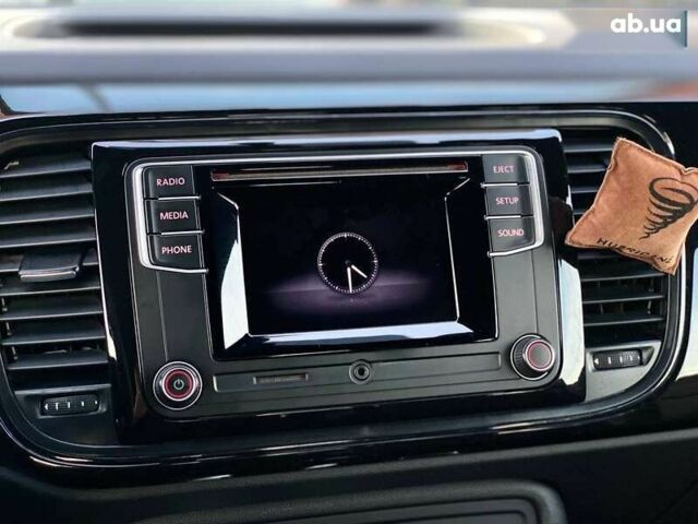 Фольксваген Битл, объемом двигателя 1.8 л и пробегом 121 тыс. км за 11990 $, фото 27 на Automoto.ua