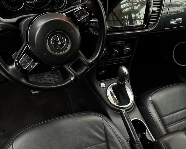 Фольксваген Битл, объемом двигателя 2 л и пробегом 175 тыс. км за 12000 $, фото 2 на Automoto.ua