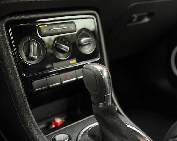 Фольксваген Битл, объемом двигателя 2 л и пробегом 175 тыс. км за 12000 $, фото 4 на Automoto.ua