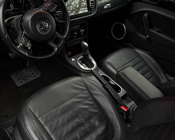 Фольксваген Битл, объемом двигателя 2 л и пробегом 175 тыс. км за 12000 $, фото 1 на Automoto.ua