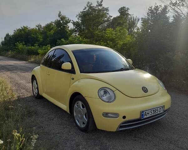 Желтый Фольксваген Битл, объемом двигателя 1.9 л и пробегом 167 тыс. км за 3300 $, фото 2 на Automoto.ua