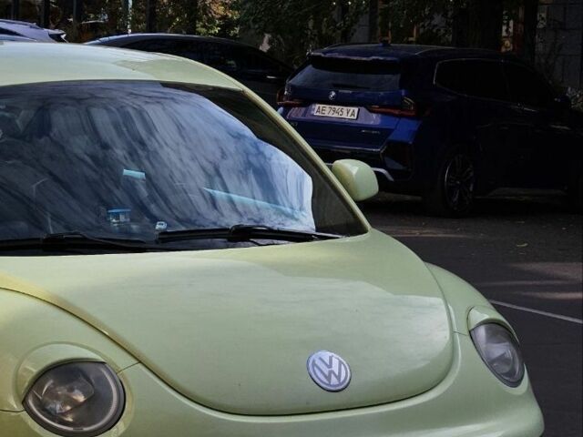 Желтый Фольксваген Битл, объемом двигателя 2 л и пробегом 197 тыс. км за 4000 $, фото 3 на Automoto.ua