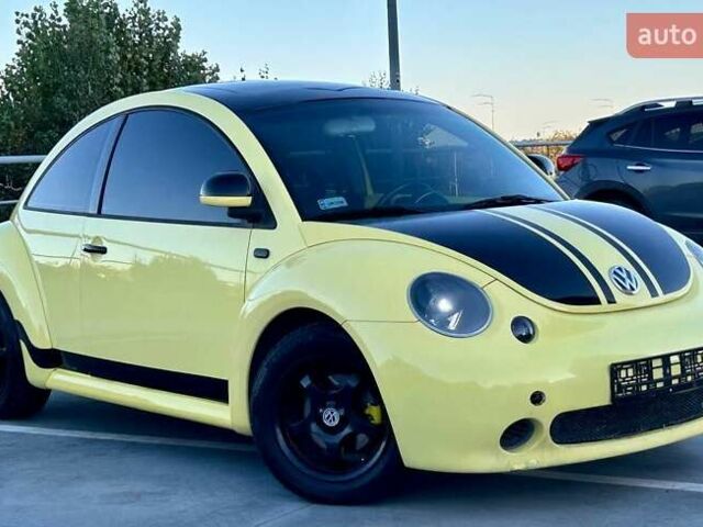 Желтый Фольксваген Битл, объемом двигателя 1.98 л и пробегом 260 тыс. км за 5700 $, фото 6 на Automoto.ua