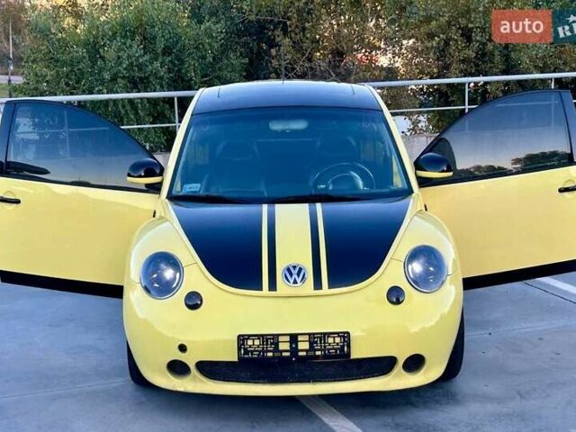 Желтый Фольксваген Битл, объемом двигателя 1.98 л и пробегом 260 тыс. км за 5700 $, фото 17 на Automoto.ua