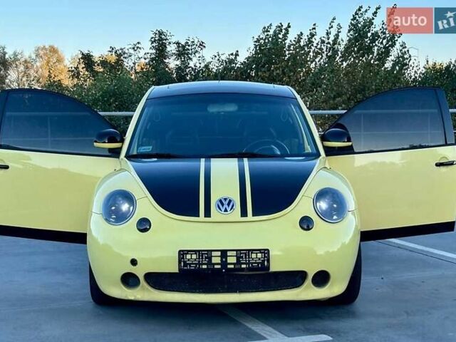 Желтый Фольксваген Битл, объемом двигателя 1.98 л и пробегом 260 тыс. км за 5700 $, фото 10 на Automoto.ua