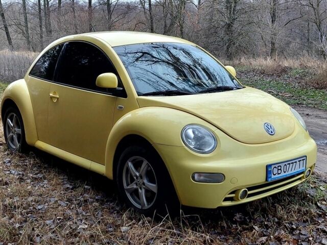 Желтый Фольксваген Битл, объемом двигателя 1.9 л и пробегом 210 тыс. км за 4000 $, фото 1 на Automoto.ua