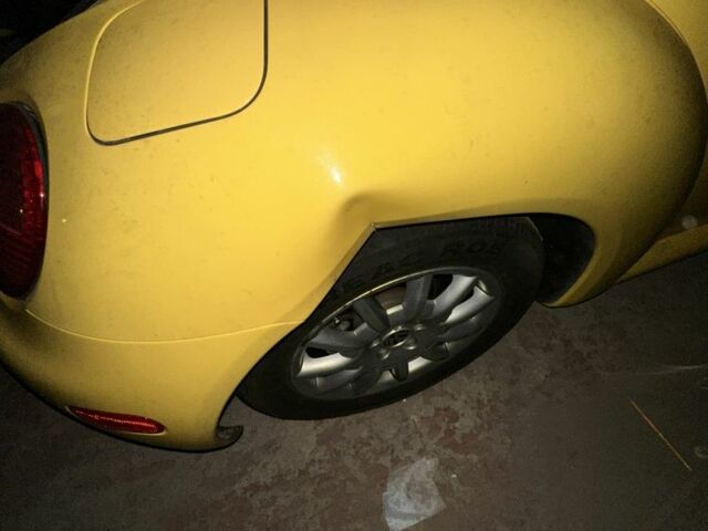 Жовтий Фольксваген Бітл, об'ємом двигуна 1.9 л та пробігом 275 тис. км за 2100 $, фото 9 на Automoto.ua