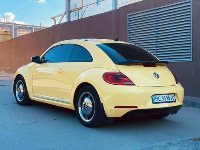 Жовтий Фольксваген Бітл, об'ємом двигуна 2.5 л та пробігом 146 тис. км за 11700 $, фото 3 на Automoto.ua