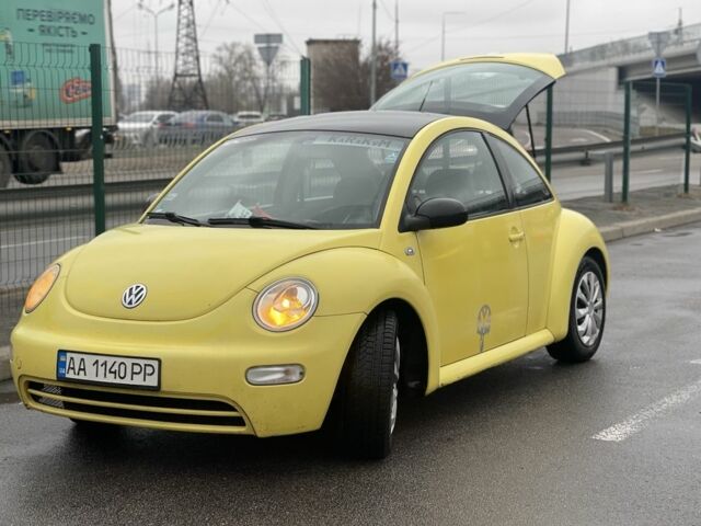 Желтый Фольксваген Битл, объемом двигателя 1.6 л и пробегом 283 тыс. км за 3100 $, фото 18 на Automoto.ua