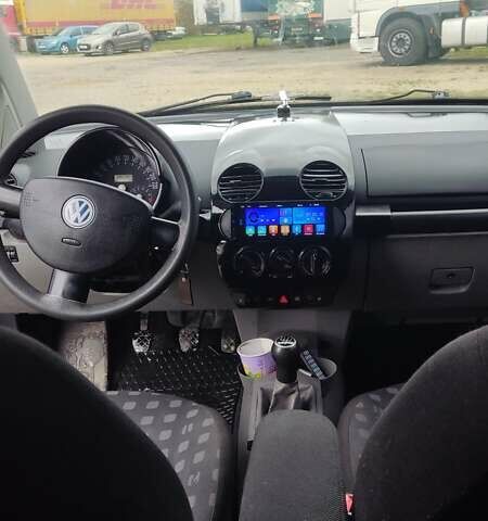 Сірий Фольксваген Бітл, об'ємом двигуна 1.98 л та пробігом 282 тис. км за 3700 $, фото 1 на Automoto.ua