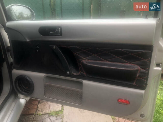 Серый Фольксваген Битл, объемом двигателя 1.9 л и пробегом 333 тыс. км за 3500 $, фото 1 на Automoto.ua