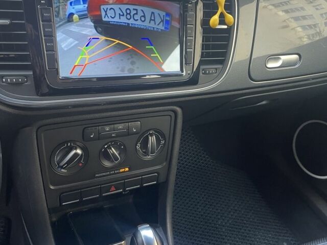 Серый Фольксваген Битл, объемом двигателя 2.5 л и пробегом 140 тыс. км за 8500 $, фото 11 на Automoto.ua