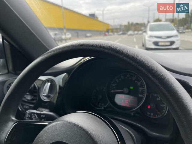 Фольксваген Бітл 2011 у Києві на Automoto.ua Сірий Фольксваген Бітл, об'ємом двигуна 2.5 л та пробігом 205 тис. км за 7600 $, фото 20 на Automoto.ua