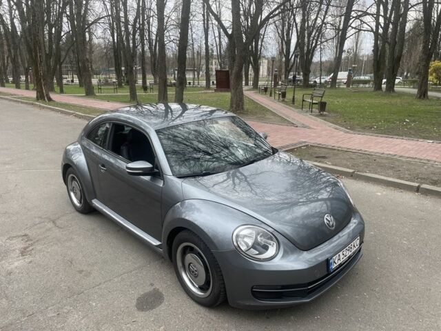 Серый Фольксваген Битл, объемом двигателя 2.5 л и пробегом 140 тыс. км за 8500 $, фото 4 на Automoto.ua