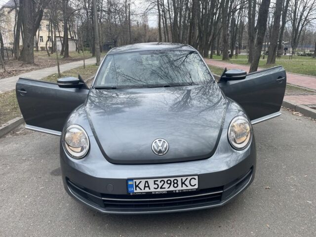 Серый Фольксваген Битл, объемом двигателя 2.5 л и пробегом 140 тыс. км за 8500 $, фото 9 на Automoto.ua