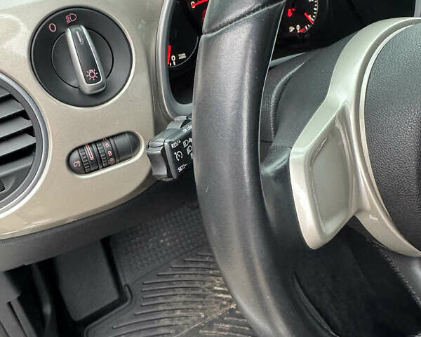 Серый Фольксваген Битл, объемом двигателя 2.48 л и пробегом 187 тыс. км за 10800 $, фото 10 на Automoto.ua