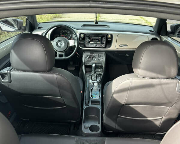 Серый Фольксваген Битл, объемом двигателя 2.48 л и пробегом 187 тыс. км за 10500 $, фото 7 на Automoto.ua