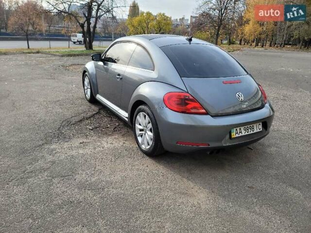 Серый Фольксваген Битл, объемом двигателя 2 л и пробегом 132 тыс. км за 11000 $, фото 11 на Automoto.ua