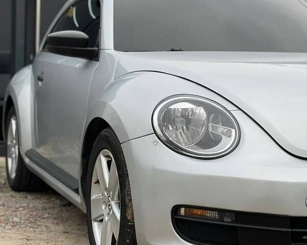 Серый Фольксваген Битл, объемом двигателя 2.5 л и пробегом 238 тыс. км за 7800 $, фото 3 на Automoto.ua