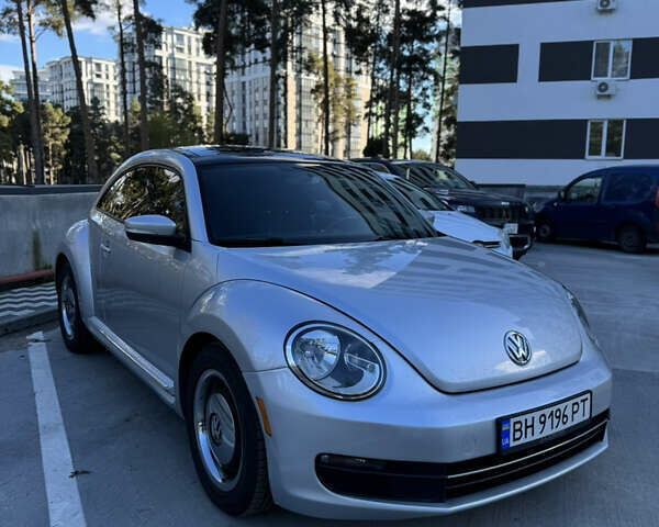 Фольксваген Бітл 2013 у Києві на Automoto.ua Сірий Фольксваген Бітл, об'ємом двигуна 2.5 л та пробігом 149 тис. км за 9900 $, фото 1 на Automoto.ua
