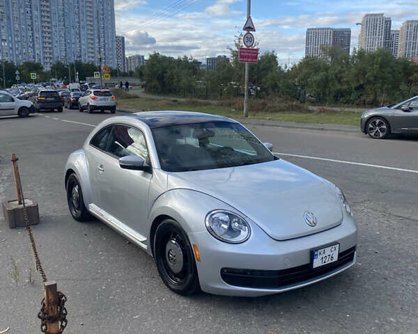 Сірий Фольксваген Бітл, об'ємом двигуна 2.5 л та пробігом 160 тис. км за 9500 $, фото 25 на Automoto.ua