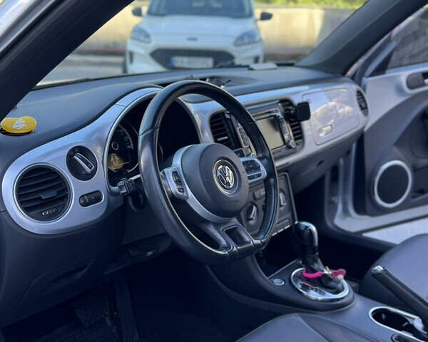 Фольксваген Бітл 2013 у Києві на Automoto.ua Сірий Фольксваген Бітл, об'ємом двигуна 2.5 л та пробігом 149 тис. км за 9900 $, фото 8 на Automoto.ua