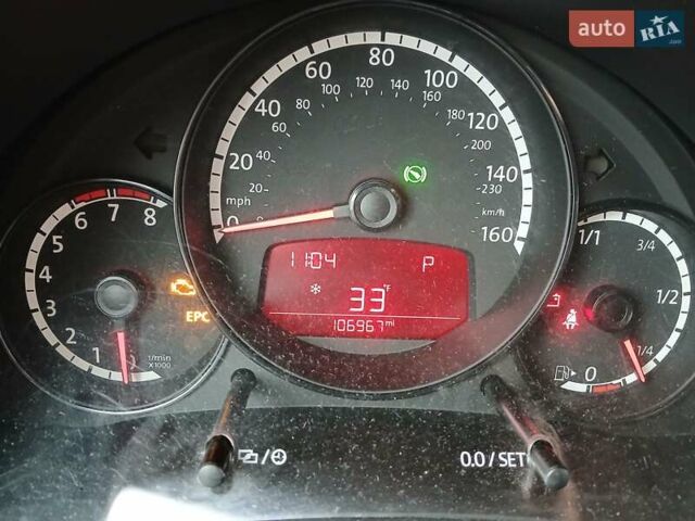 Серый Фольксваген Битл, объемом двигателя 2.5 л и пробегом 173 тыс. км за 8500 $, фото 12 на Automoto.ua