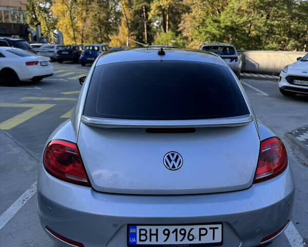 Фольксваген Бітл 2013 у Києві на Automoto.ua Сірий Фольксваген Бітл, об'ємом двигуна 2.5 л та пробігом 149 тис. км за 9900 $, фото 4 на Automoto.ua