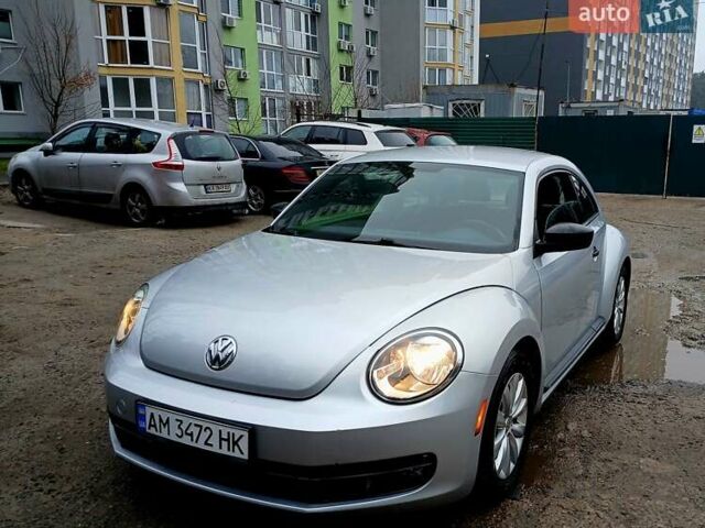 Серый Фольксваген Битл, объемом двигателя 2.5 л и пробегом 173 тыс. км за 8500 $, фото 1 на Automoto.ua