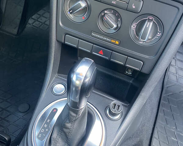 Сірий Фольксваген Бітл, об'ємом двигуна 2.5 л та пробігом 160 тис. км за 9500 $, фото 9 на Automoto.ua