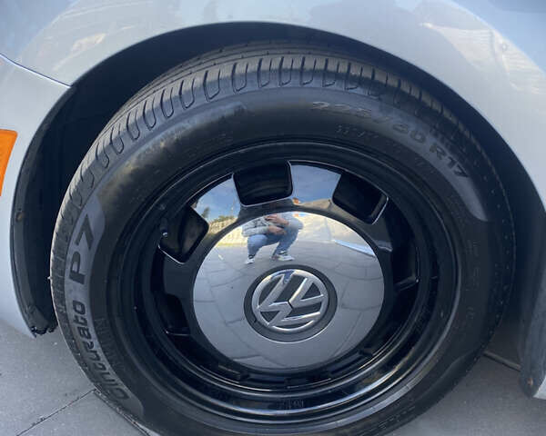 Сірий Фольксваген Бітл, об'ємом двигуна 2.5 л та пробігом 160 тис. км за 9500 $, фото 19 на Automoto.ua