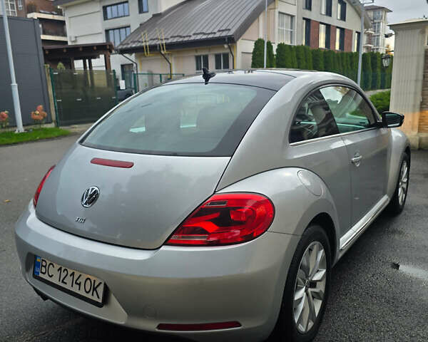 Серый Фольксваген Битл, объемом двигателя 1.97 л и пробегом 100 тыс. км за 11700 $, фото 21 на Automoto.ua