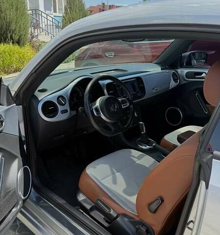 Серый Фольксваген Битл, объемом двигателя 1.8 л и пробегом 161 тыс. км за 10500 $, фото 7 на Automoto.ua